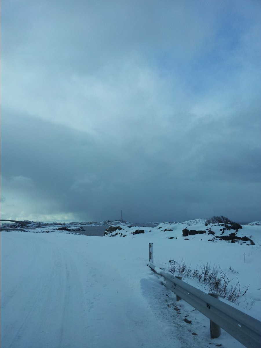 Hov - Northern Light Base Camp30